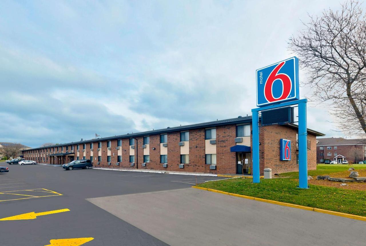 Motel 6-Oak Creek, Wi Exterior foto